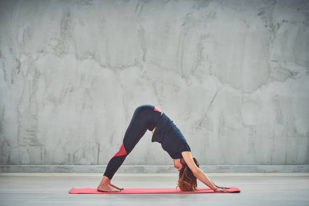 joga na chrbát, Bolí ťa často chrbát? Vieš, ako ti môže pomôcť joga na chrbát?